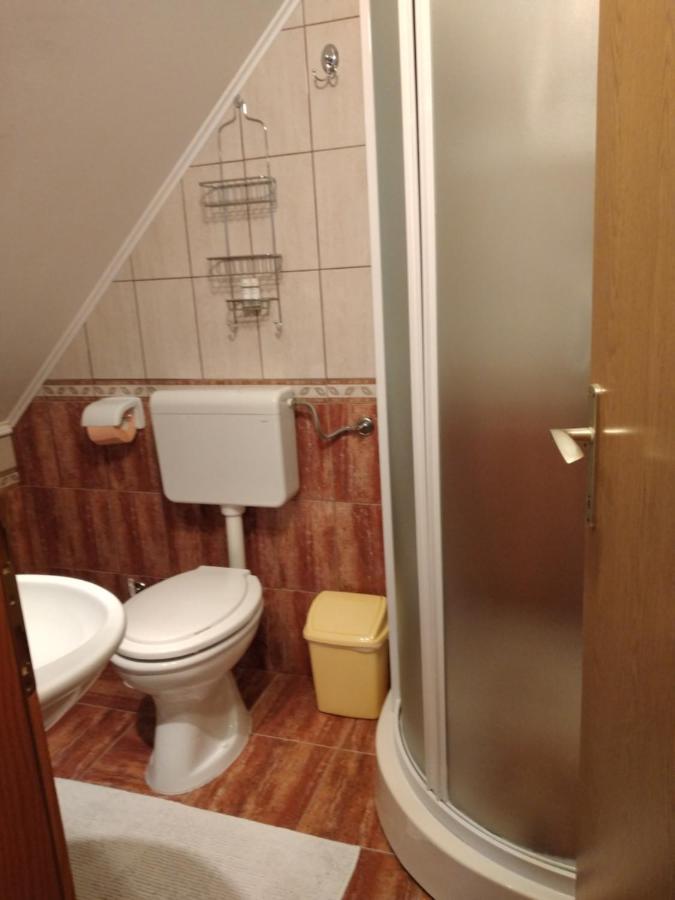 House Nina Apartment โพลยานัค ภายนอก รูปภาพ